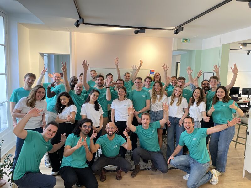 The Bloomflow team celebrating together